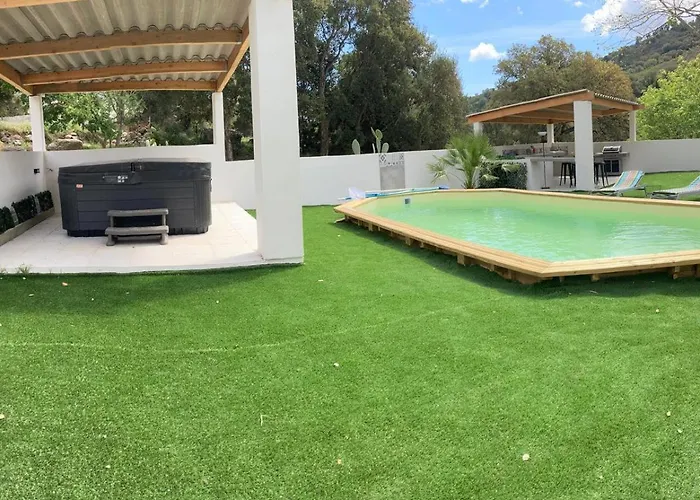 Les Jardins De Funtanone